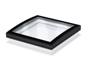 VELUX Lichtkuppel mit gewölbtem Glas und festem Aufsatzkranz